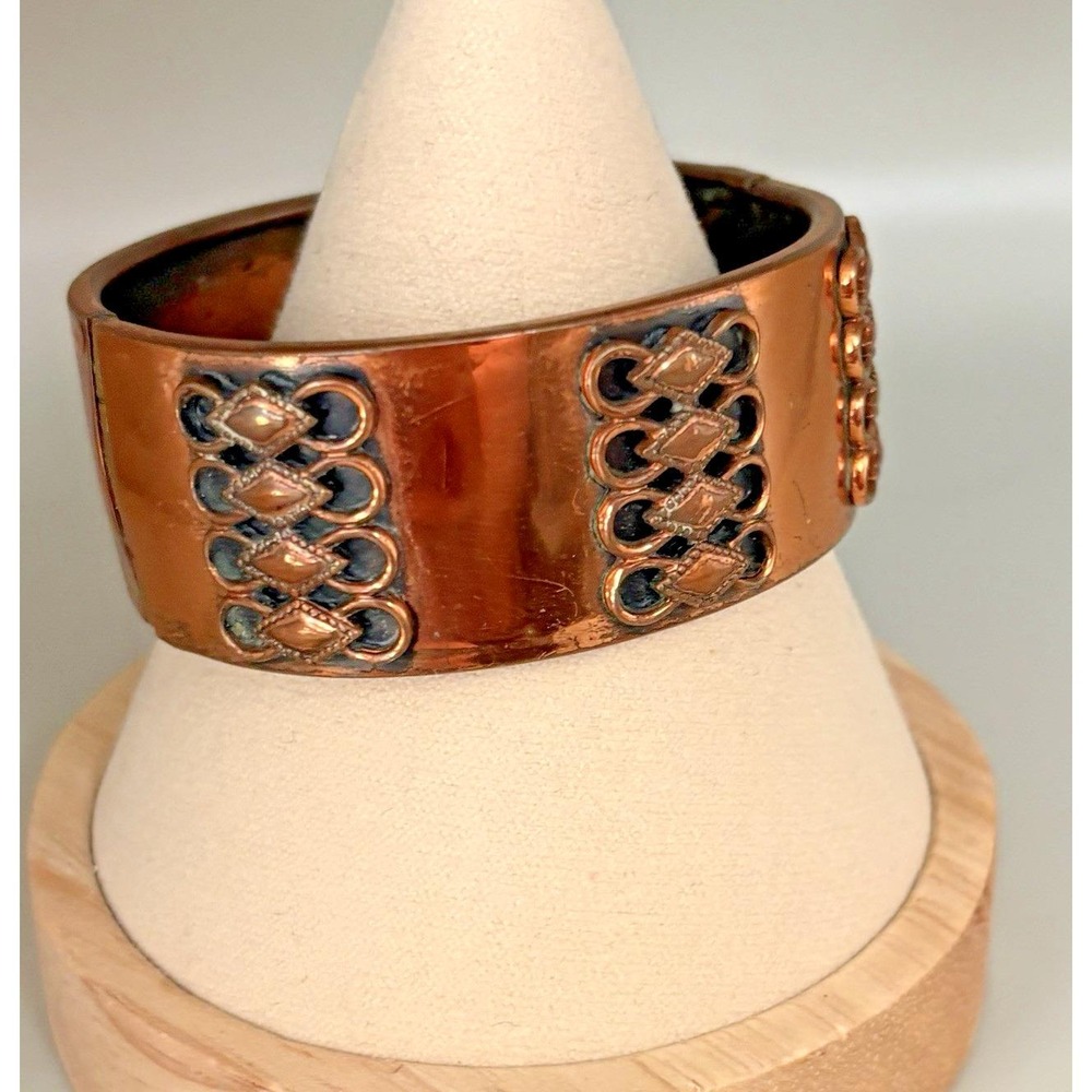 Vintage Copper Hinged Bangle Cuff Bracelet Western Southwest 6.75"
